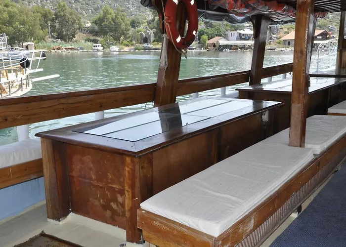 Koc Kekova Bed & Breakfast *