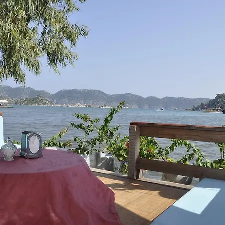Koc Kekova Bed and Breakfast *